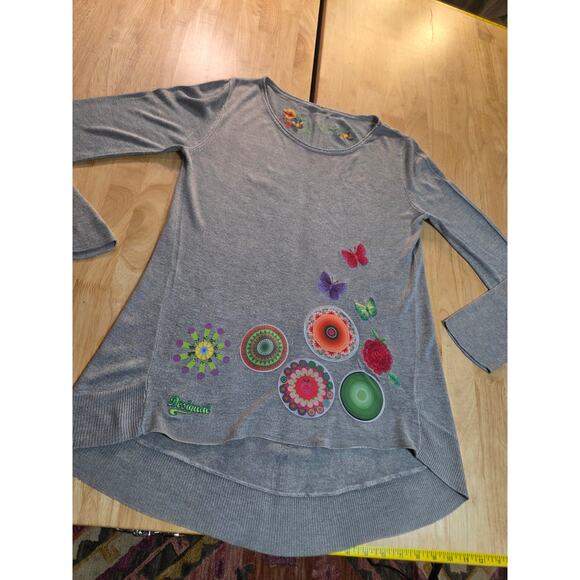 Desigual silk Gray knit sweater Applique detail size small long sleeve - Picture 3 of 9